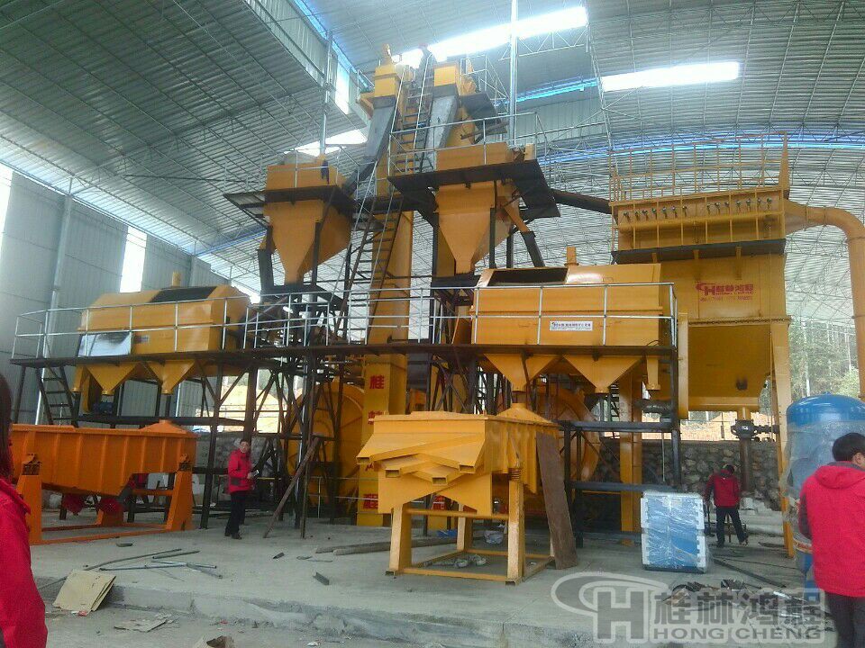 石英砂磨機(jī)，石英砂自磨機(jī)，磨粉機(jī)，制砂機(jī)