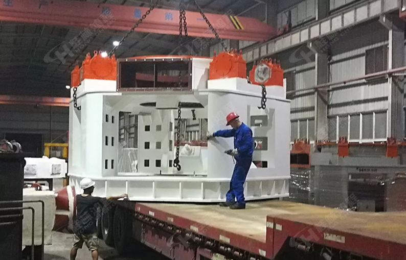 桂林鴻程磨粉機(jī)安裝工人五一堅(jiān)守崗位，保證客戶磨粉生產(chǎn)線按計(jì)劃投產(chǎn)