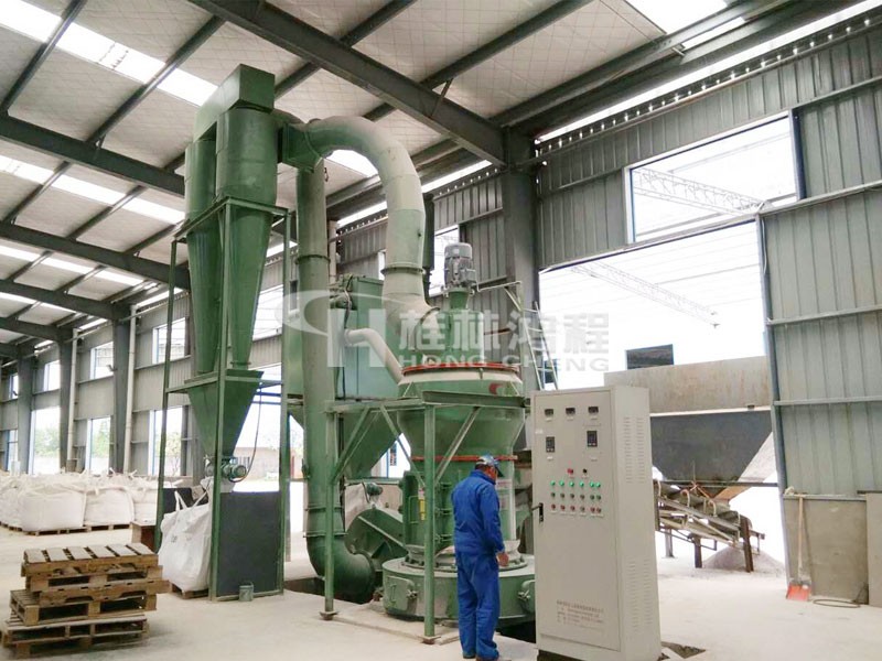 雷蒙磨能加工200目煤嗎？HC1000擺式磨粉機細度達200目